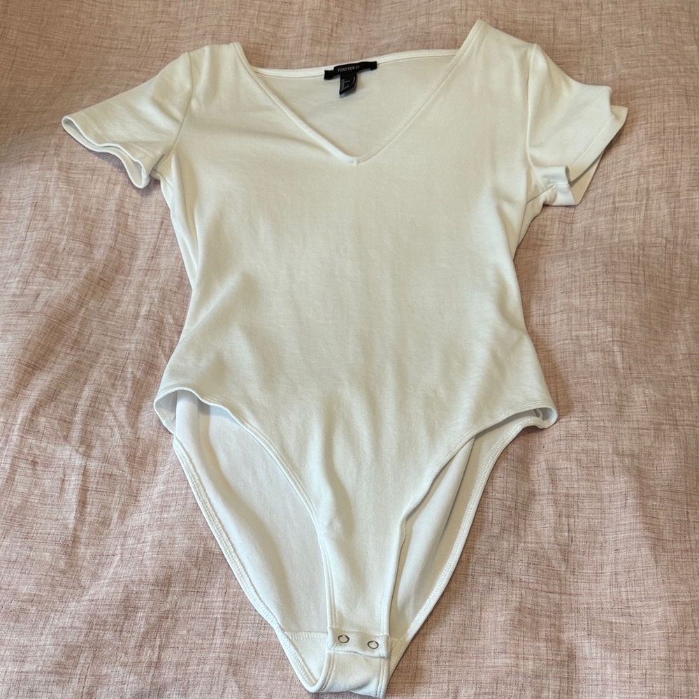 Forever 21 White V-Neck Bodysuit
